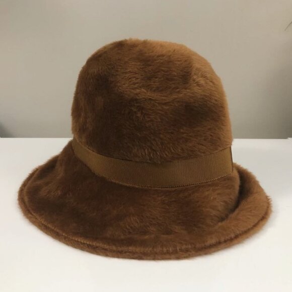 Vintage Eaton's Hat (S/M) - Picture 2 of 3